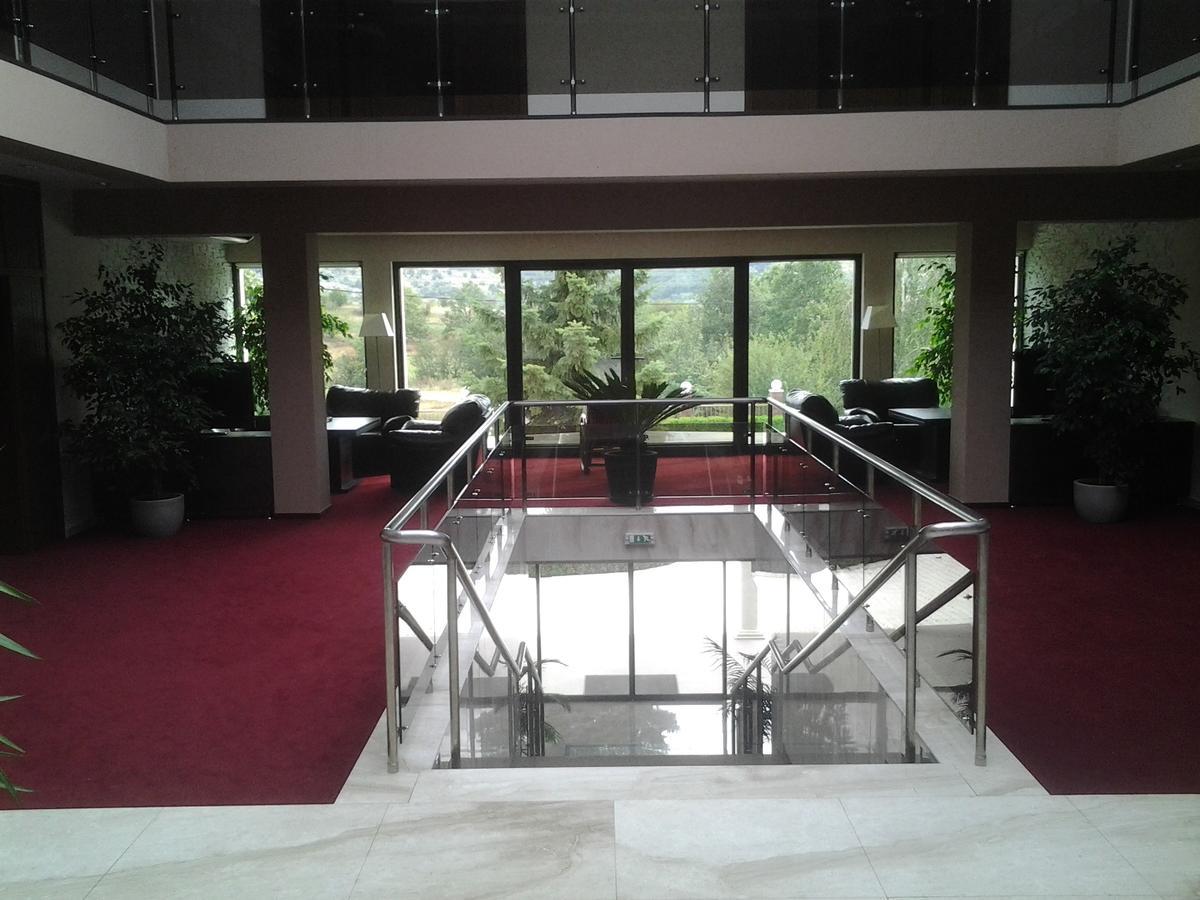 Hotel Villa Ekaterina Vakarel 외부 사진