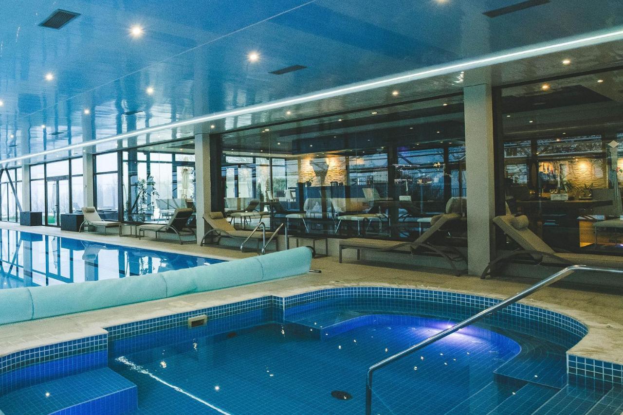 Hotel Villa Ekaterina Vakarel 외부 사진