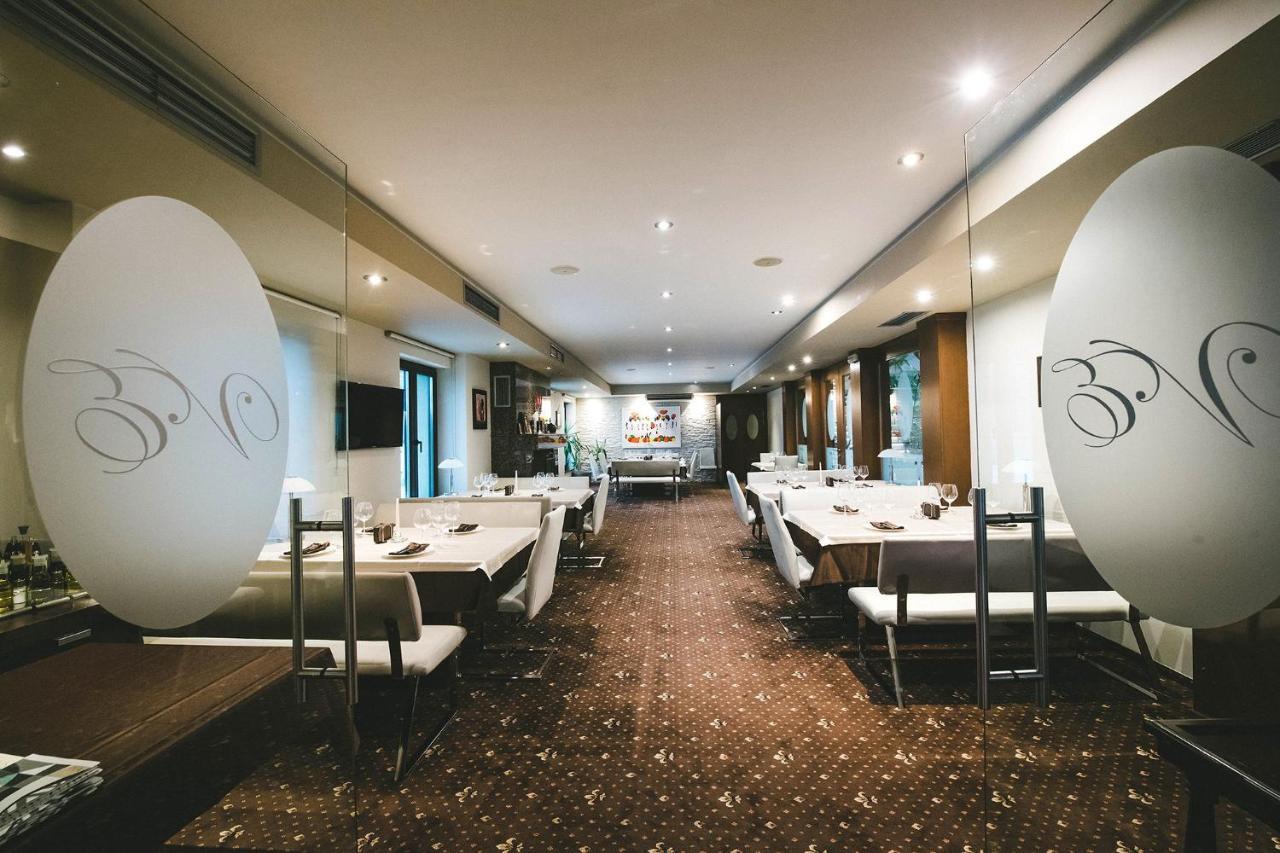 Hotel Villa Ekaterina Vakarel 외부 사진
