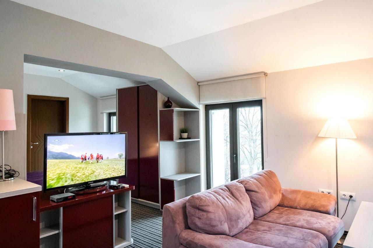 Hotel Villa Ekaterina Vakarel 외부 사진
