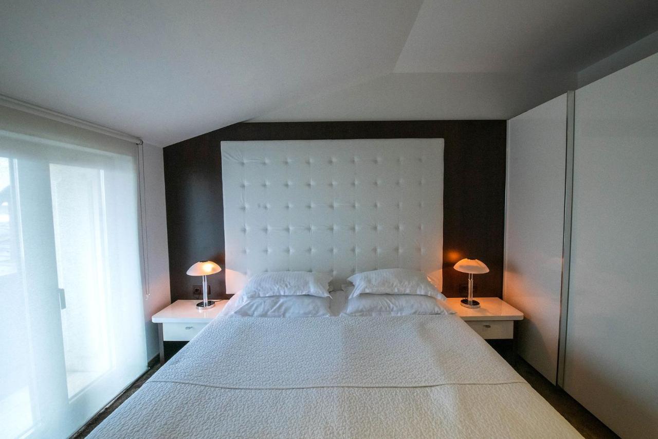 Hotel Villa Ekaterina Vakarel 외부 사진