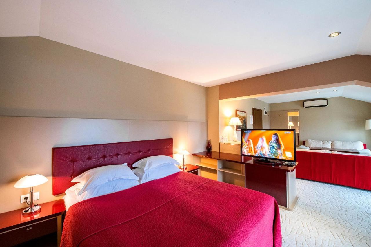 Hotel Villa Ekaterina Vakarel 외부 사진