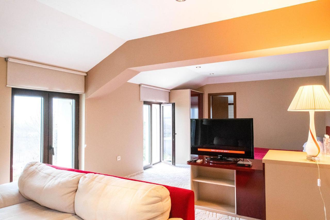 Hotel Villa Ekaterina Vakarel 외부 사진