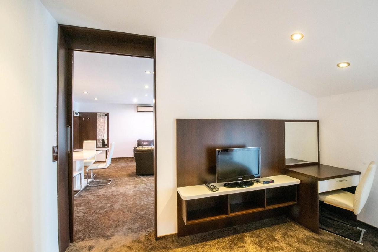 Hotel Villa Ekaterina Vakarel 외부 사진