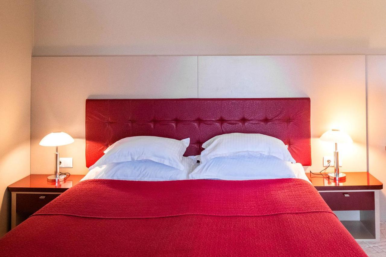 Hotel Villa Ekaterina Vakarel 외부 사진